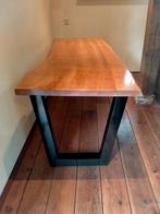 Boomstam tafel met ijzeren U poten, Ophalen, Nieuw, 50 tot 100 cm, Vijf personen of meer