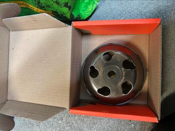 Nieuw malossi koppelings huis hexa 180cc  beschikbaar voor biedingen