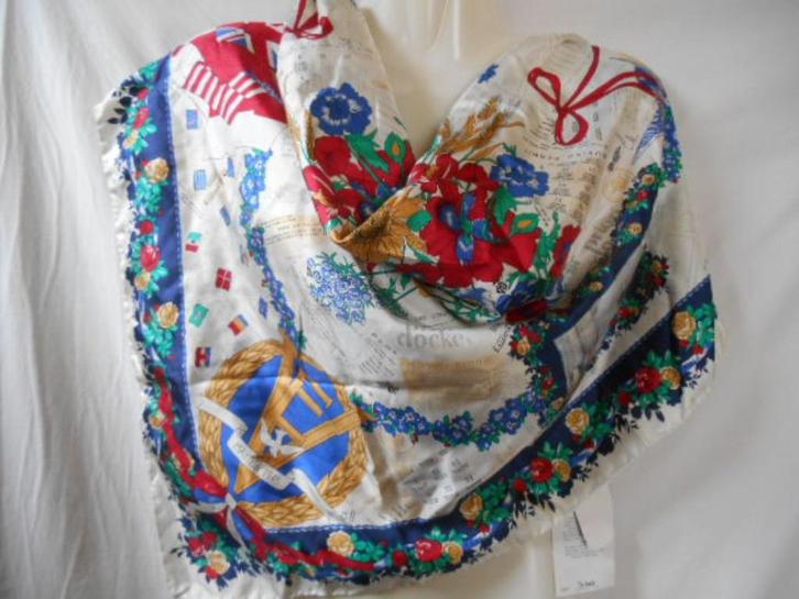 Bijzondere echt zijden sjaal "VE day 8th May " van Tie Rack, Kleding | Dames, Mutsen, Sjaals en Handschoenen, Nieuw, Sjaal, Maat 46/48 (XL) of groter