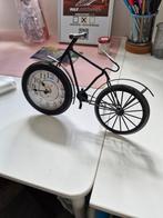 Klok in de vorm van een fiets, Huis en Inrichting, Woonaccessoires | Klokken, Ophalen of Verzenden