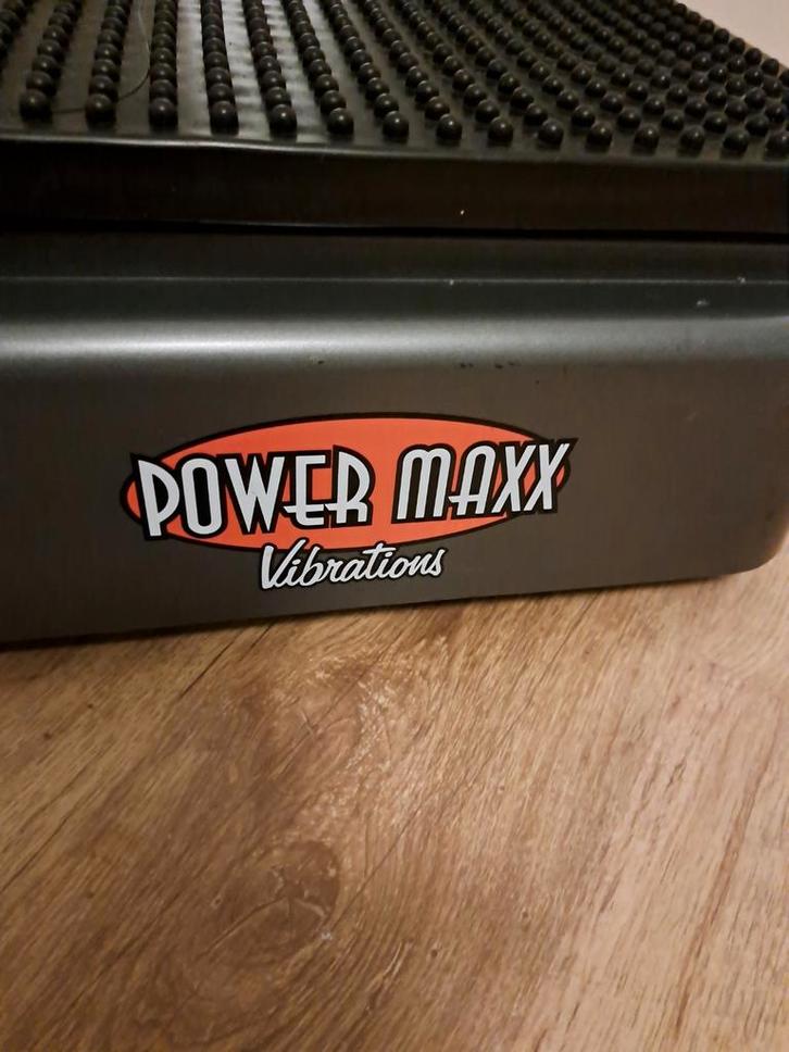 Power Maxx Trilplaat - Vibratietrainer, Sport en Fitness, Fitnessapparatuur, Gebruikt, Trilplaat, Armen, Benen, Buik, Rug, Kunststof