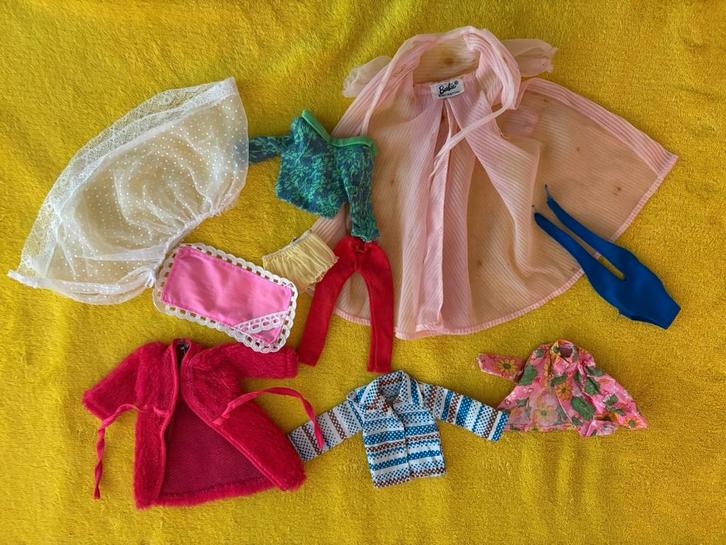 Vintage Barbie kleding #5, Verzamelen, Poppen, Gebruikt, Kleertjes, Ophalen of Verzenden