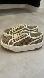 Gucci sneakers, Beige, Ophalen of Verzenden, Sneakers of Gympen, Zo goed als nieuw