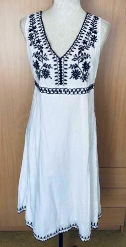 Monsoon jurk maat 40, Kleding | Dames, Jurken, Zo goed als nieuw, Maat 38/40 (M), Wit, Knielengte, Ophalen of Verzenden