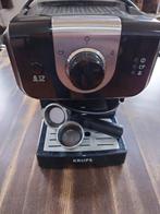 Krups espressomachine XP320, Witgoed en Apparatuur, Ophalen, Koffiemachine, Zo goed als nieuw, 4 tot 10 kopjes