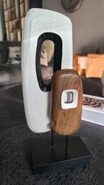 Ornament wit-zwart-hout, Ophalen