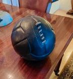 Antieke leren bruine voetbal., Ophalen of Verzenden