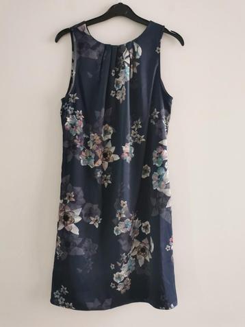 H&M jurk met bloemenprint mt. 38  beschikbaar voor biedingen
