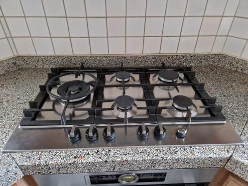 Gasfornuis Bosch (PCS7A5M90N), Witgoed en Apparatuur, Fornuizen, Zo goed als nieuw, Inbouw, Gas, 5 kookzones of meer, Minder dan 85 cm