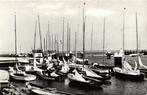 Wolphaartsdijk, Jachthaven - 1972 gelopen, Verzamelen, Ansichtkaarten | Nederland, Ophalen of Verzenden, 1960 tot 1980, Gelopen