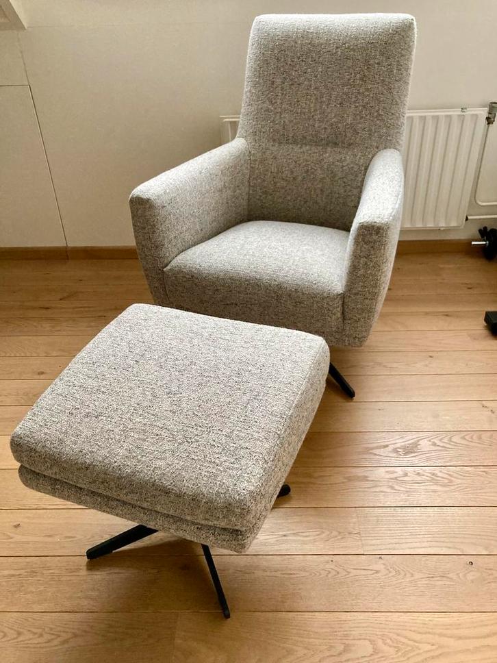 Relaxfauteuil Morini met hocker, Huis en Inrichting, Fauteuils, Zo goed als nieuw, Stof, 50 tot 75 cm, 75 tot 100 cm, Ophalen
