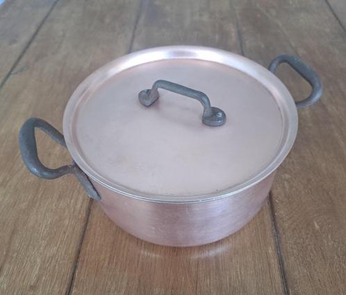 Vintage Falk pan 21 cm gietijzer handvaten met deksel, Huis en Inrichting, Keuken | Potten en Pannen, Gebruikt, Kookpan of Snelkookpan