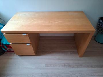 GRATIS - Ikea bureau met lade en opbergvak