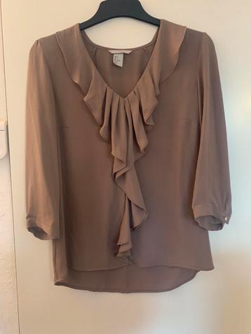 Blouse beschikbaar voor biedingen