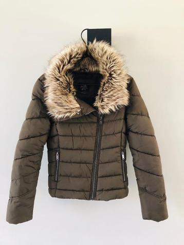 Winterjas | C&A | Jack | Maat 34 | Groen | Kaki | Winter beschikbaar voor biedingen