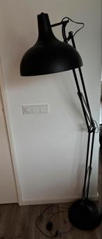 Staande lamp - zo goed als nieuw, Ophalen, Zo goed als nieuw, Metaal, 150 tot 200 cm