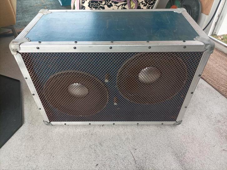 2x12 inch multiplex cabinet. Met Black Widow 1201-8 speakers, Muziek en Instrumenten, Versterkers | Bas en Gitaar, Gebruikt, 100 watt of meer