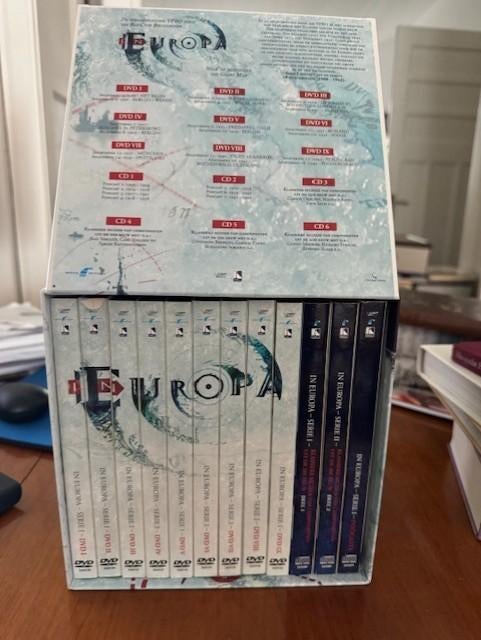 In Europa - Serie 1 (9Dvd + 6Cd) z.g.a.n. eur 15,--, Cd's en Dvd's, Boxset, Ophalen of Verzenden, Zo goed als nieuw, Overige typen