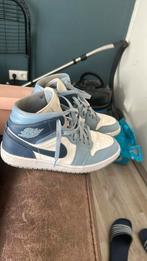 Blauwe air jordans, Ophalen, Zo goed als nieuw, Blauw