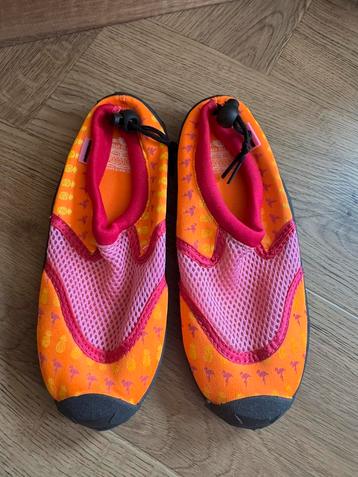 Waterschoenen zwemschoenen surfschoenen zwembad maat 33 ZGAN beschikbaar voor biedingen