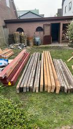 Grote partij diverse houten balken, Doe-het-zelf en Verbouw, Hout en Planken, Gebruikt, Balk, 300 cm of meer, Ophalen