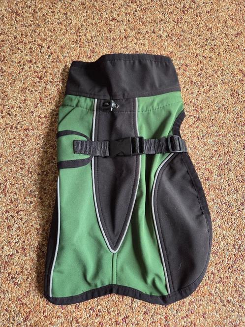 Hondenjas Softshell Waterafstotend Groen (30 cm), Dieren en Toebehoren, Hondenkleding, Nieuw, Hondenjas, Ophalen of Verzenden