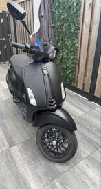 Vespa Sprint Notte - 5500km - Zwart, Fietsen en Brommers, Ophalen, Gebruikt, Overige modellen, Benzine