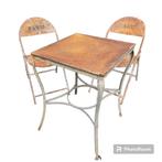 Vintage rustieke industriële bistroset met metalen klapstoel, Tuin en Terras, Gebruikt, 2 zitplaatsen, Ophalen