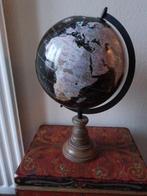 Mooie globe op houten voet, Huis en Inrichting, Woonaccessoires | Wereldbollen, Gebruikt, Verzenden