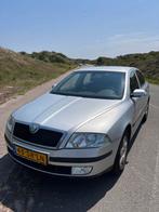 Octavia 1.6 Elegance – 78.000km – Cruise Control – APK 2026, Voorwielaandrijving, 4 cilinders, 1200 kg, Handgeschakeld