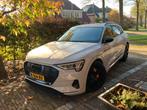 Audi e-tron FULL-OPTION️❗️, Auto's, Audi, Automaat, 1800 kg, Zwart, USB