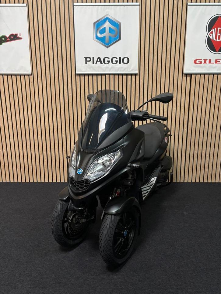 Piaggio MP3 300 HPE ABS ASR 2022 Autorijbewijs, Motoren, Motoren | Piaggio, Bedrijf, Sport, 12 t/m 35 kW, 1 cilinder, Ophalen
