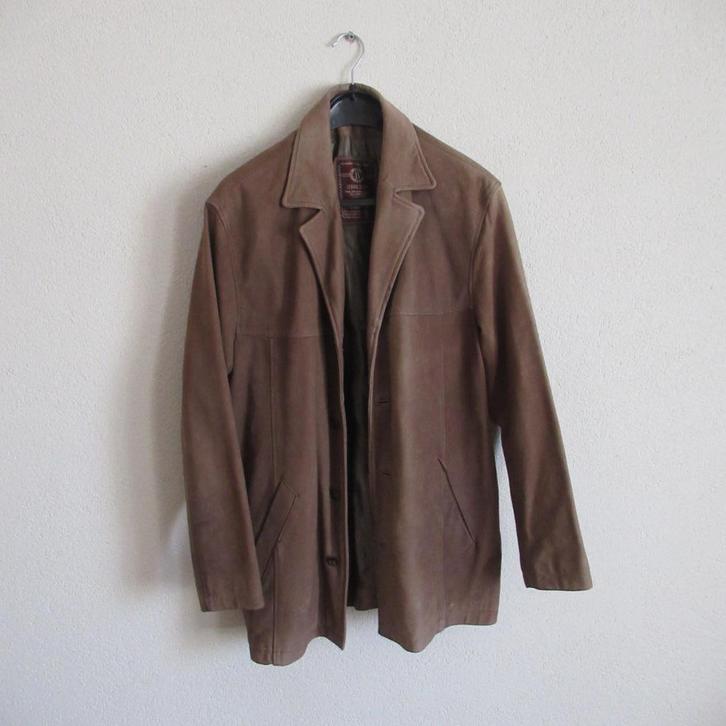 Twee vintage suède jassen / jacks Maat 50, Kleding | Heren, Jassen | Winter, Gedragen, Maat 48/50 (M), Ophalen