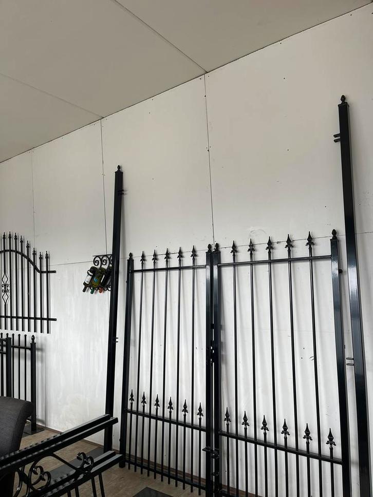 Toegangspoort 2 meter breed 1.80 hoog op maat, Tuin en Terras, Tuinpoorten, Nieuw, Draaipoort, IJzer, 100 tot 150 cm, 200 cm of meer