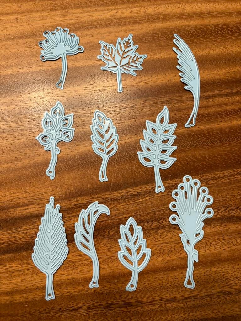 Snijmal 240 marianne design bladeren 10x, Ophalen of Verzenden, Zo goed als nieuw, Overige thema's, Pons of Mal