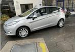 Ford Fiësta 1.25 60KW 5DR Grijs 44500KM Dealeronderh., 1242 cc, Handgeschakeld, Grijs, Particulier