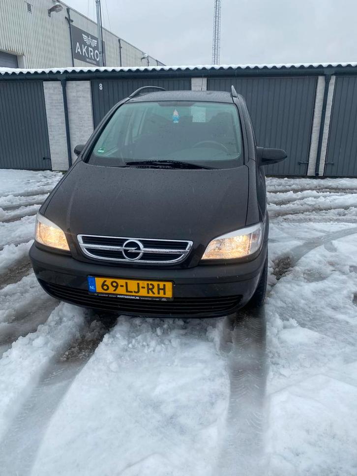 Opel Zafira 2.2 16V 2003 7 persoons airco, Auto's, Opel, Bedrijf, Zafira, Benzine, E, MPV, Handgeschakeld, Origineel Nederlands