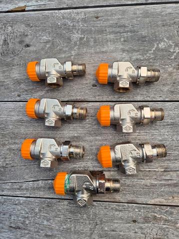 Heimeier E-clipse thermostaatkraan 1/2" haaks verkeerd  beschikbaar voor biedingen