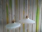 Franse hanglampen , Opaline melkglazen lampen met kartelrand, Ophalen of Verzenden