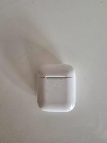Airpods 1 zonder oortjes beschikbaar voor biedingen