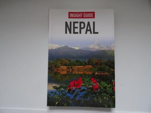 insight guide reisgids Nepal, Boeken, Reisgidsen, Zo goed als nieuw, Reisgids of -boek, Europa, Overige merken, Ophalen of Verzenden