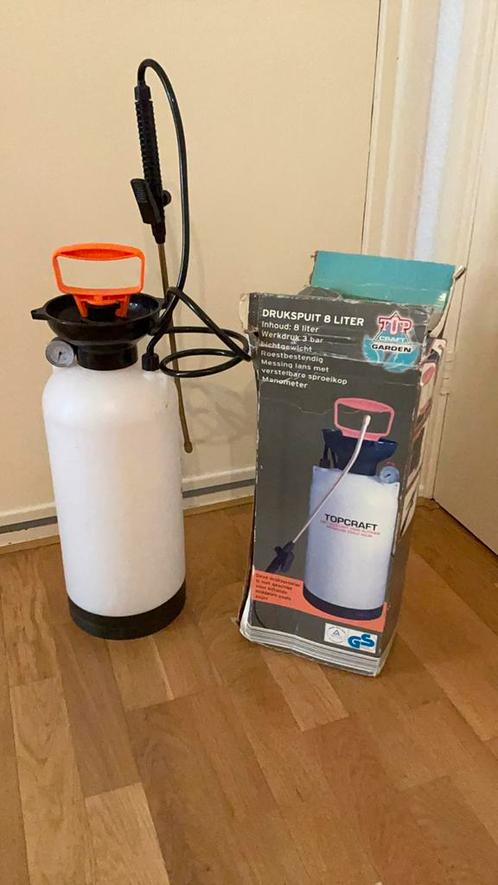 Drukspuit, sproeier 8 liter, Tuin en Terras, Tuinsproeiers, Zo goed als nieuw, Ophalen