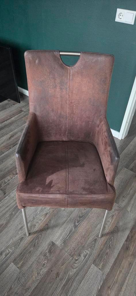 Bruine suede eetkamerstoelen met armleuningen, Huis en Inrichting, Stoelen, Gebruikt, Vier, Bruin, Ophalen