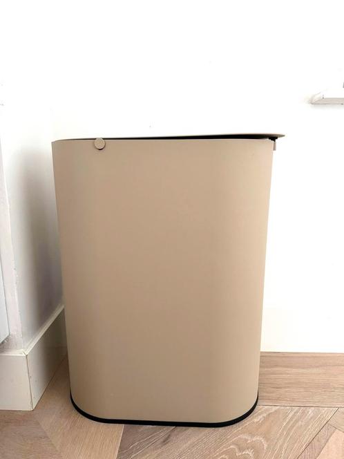 Nieuwe prullenbak Ferm Living, Huis en Inrichting, Woonaccessoires | Prullenbakken, Nieuw, Minder dan 50 cm, Ophalen