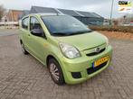 Daihatsu Cuore 1.0 Clever ( Apk tot 27-09-2026 ), Auto's, Daihatsu, Voorwielaandrijving, Stof, 18 €/maand, 4 stoelen