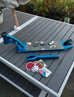 MGP mfx stuntstep deck + fork & stickers, Fietsen en Brommers, Steps, Ophalen of Verzenden, Zo goed als nieuw
