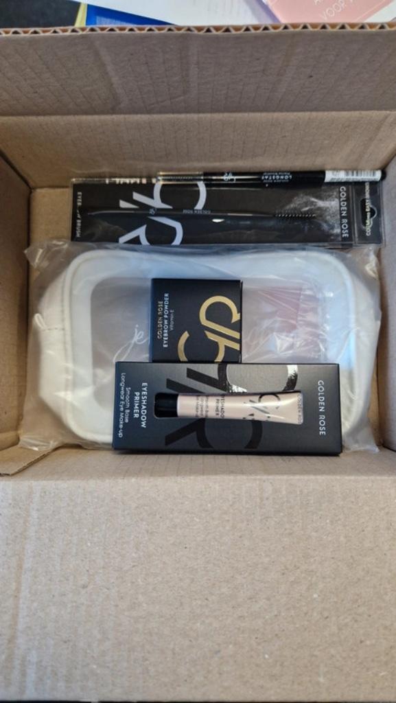 Wenkbrauw kit, Sieraden, Tassen en Uiterlijk, Uiterlijk | Cosmetica en Make-up, Nieuw, Make-up, Ogen, Bruin, Ophalen of Verzenden