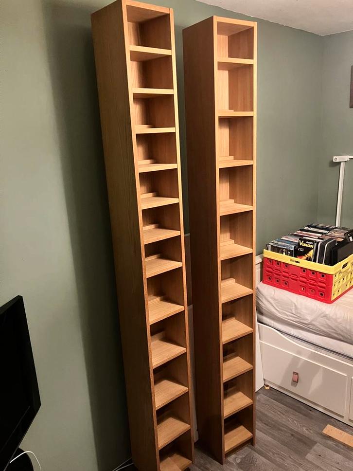 Dvd en cd kasten. Eiken, Huis en Inrichting, Woonaccessoires | Cd- en Dvd-rekken, Zo goed als nieuw, Cd's of Dvd's, Hout, Ophalen