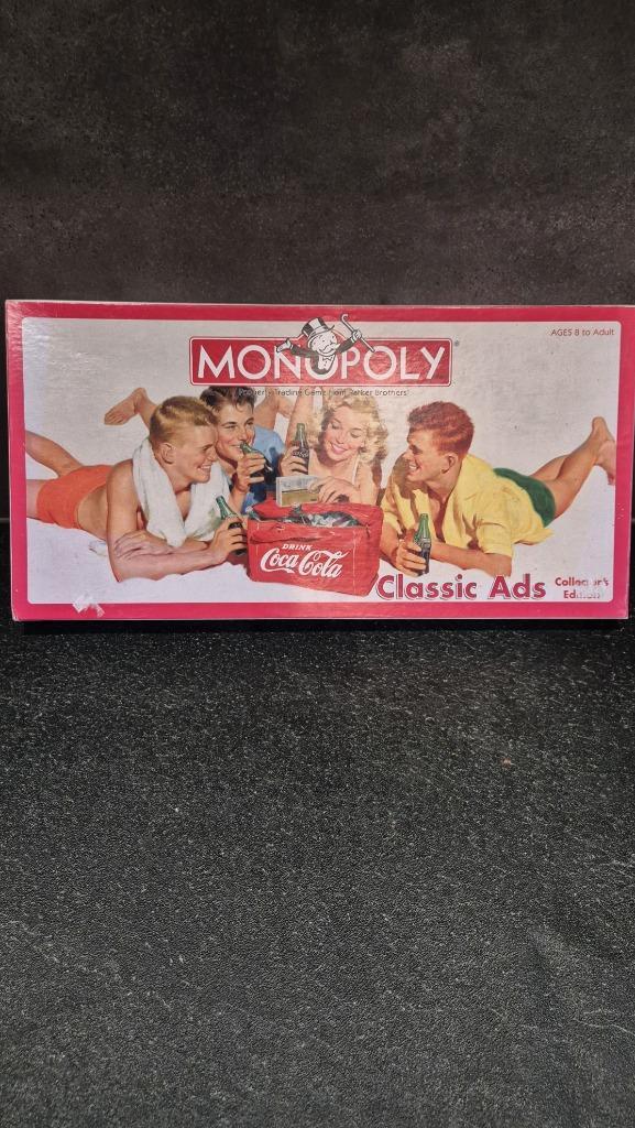 Monopoly Coca Cola Classic Adds, collector's edition. 5A14, Hobby en Vrije tijd, Gezelschapsspellen | Bordspellen, Gebruikt, Ophalen of Verzenden