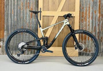 LIV Pique Advanced 29 2 L frame Shimano XT 12 speed  beschikbaar voor biedingen